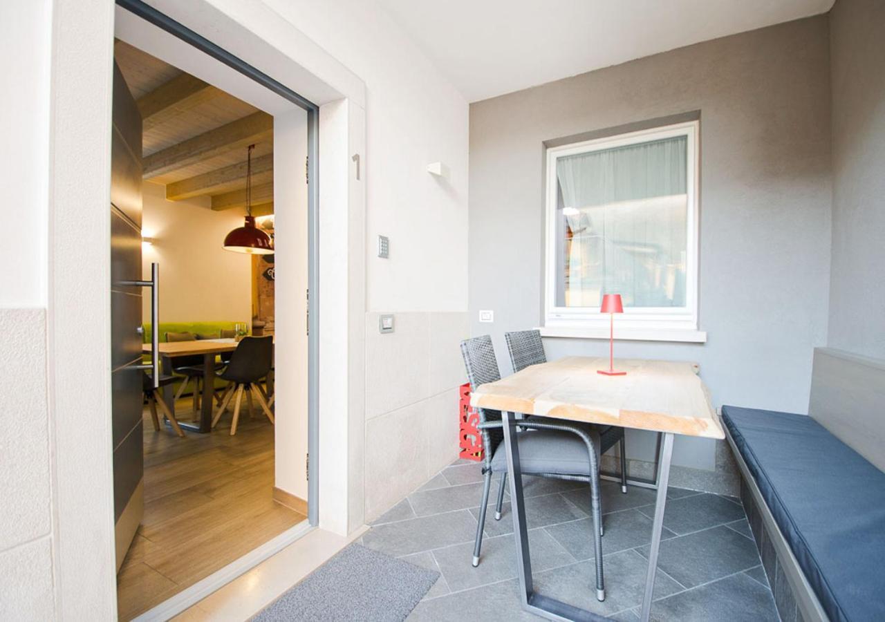Casa Tosca - Holiday Home Torbole Sul Garda Exterior foto
