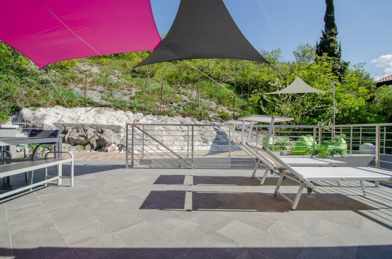 Casa Tosca - Holiday Home Torbole Sul Garda Exterior foto