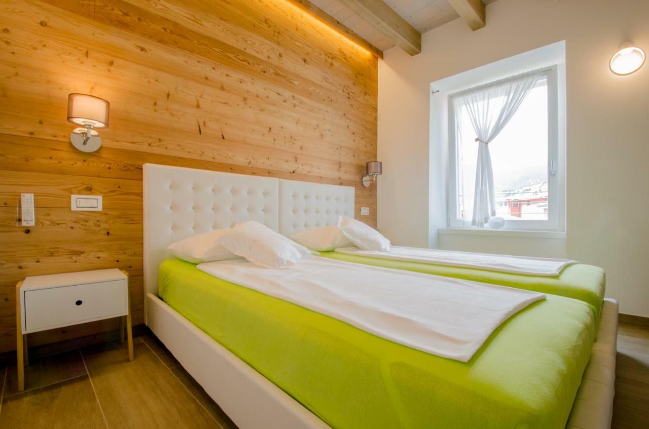 Casa Tosca - Holiday Home Torbole Sul Garda Exterior foto